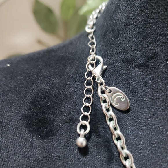 Women's Charming Charlie White & Purple Sun flower Daisy Statement Lobster Clasp - Picture 6 of 6